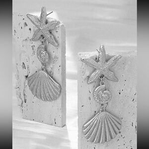 Starfish and shell earrings